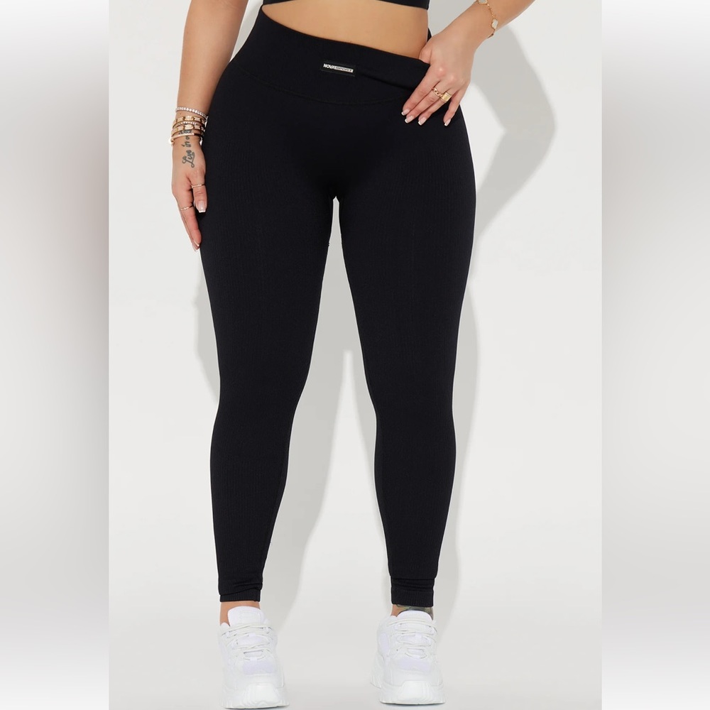 Fighter Ribbed Active Legging In Infinity Seamless - Black - Picture 6 of 11